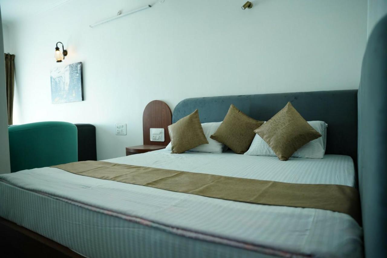 The Periwinkle Homestay Bhimtal Exterior photo