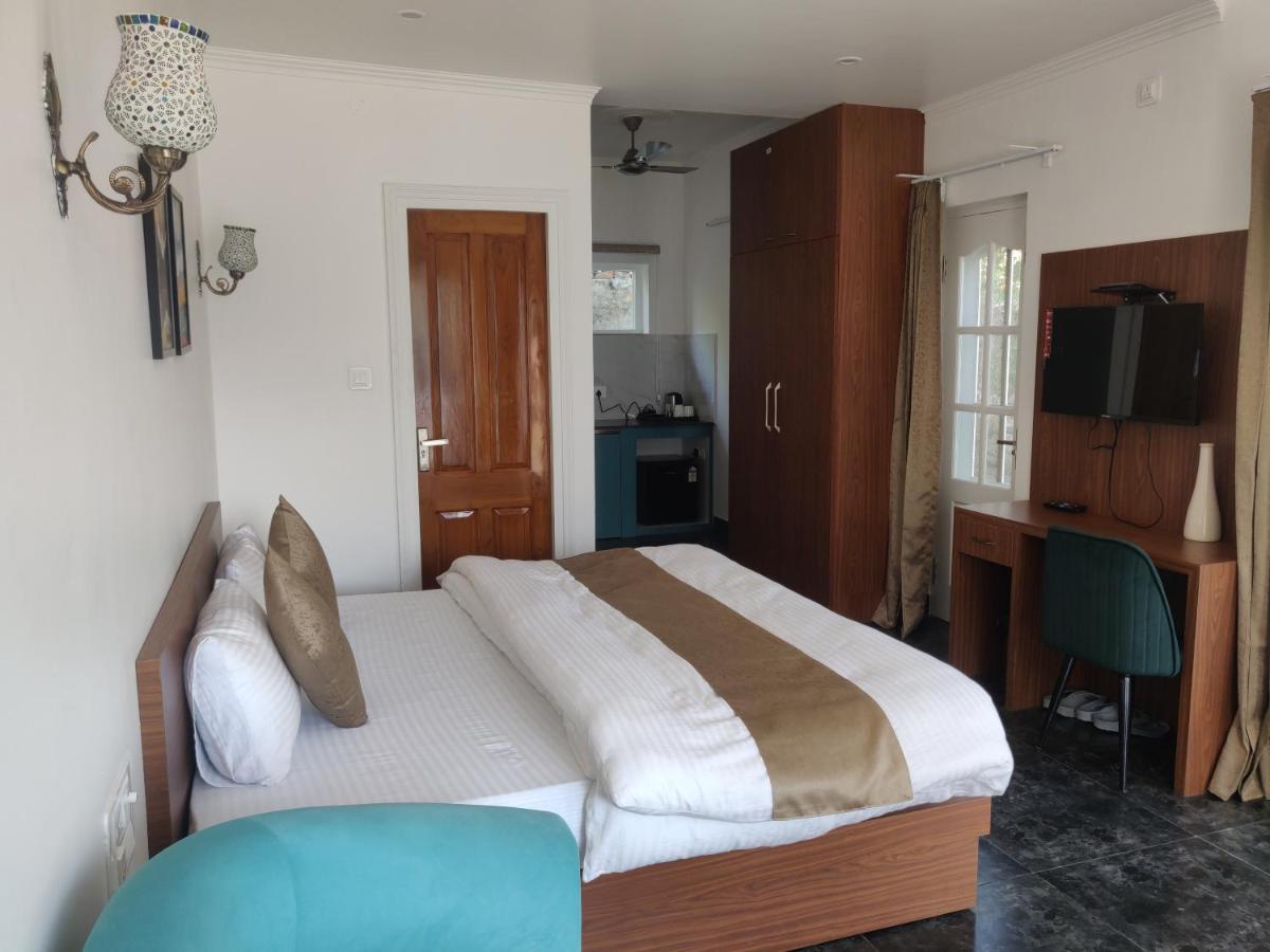 The Periwinkle Homestay Bhimtal Exterior photo