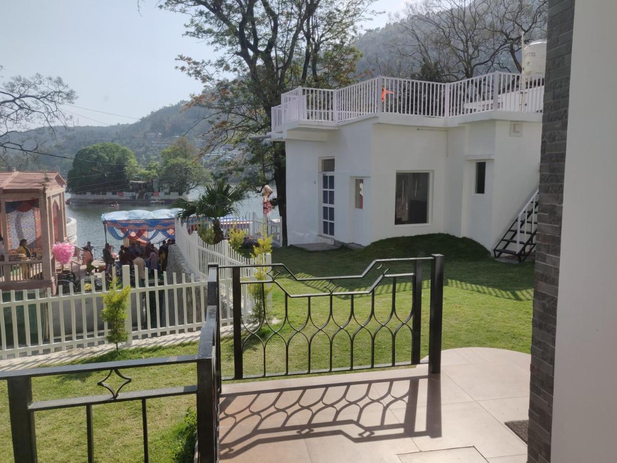 The Periwinkle Homestay Bhimtal Exterior photo